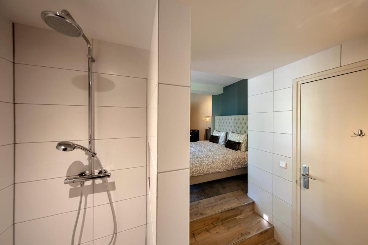 Aubergine Logeren & Dineren Bed & Breakfast Тегелен Екстериор снимка